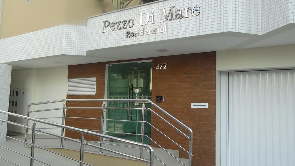 Edificio Piezzo de Mare Appartamento Meia Praia Esterno foto